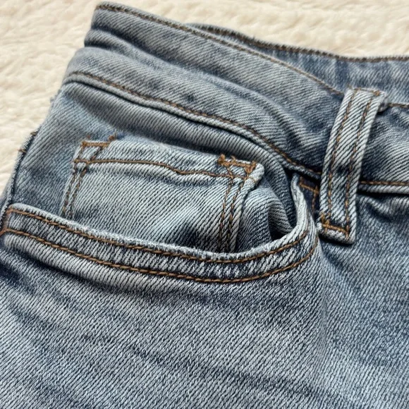 Altar’d State Jeans size 25/0 - Picture 8 of 12